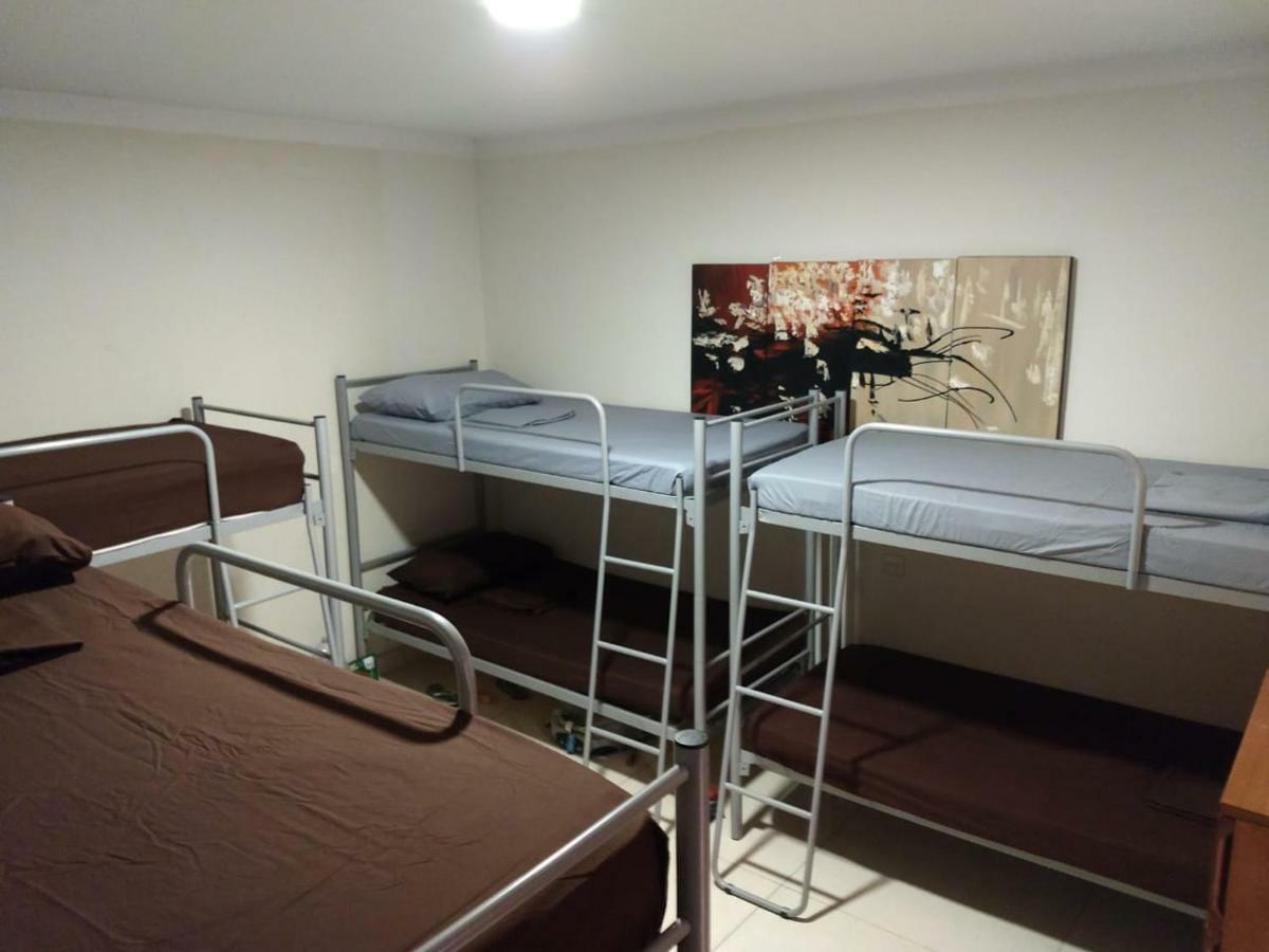 Hostal Malta Md Слима Экстерьер фото